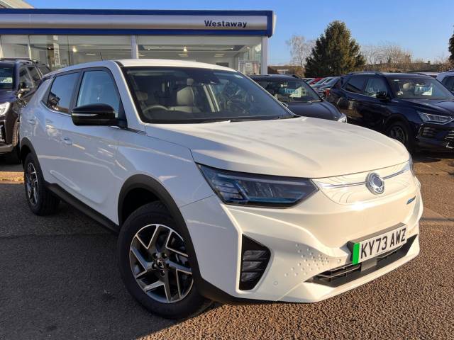 SsangYong Korando e-Motion 0.0 150kW Ultimate 61.5kWh 5dr Auto Estate Electric WHITE