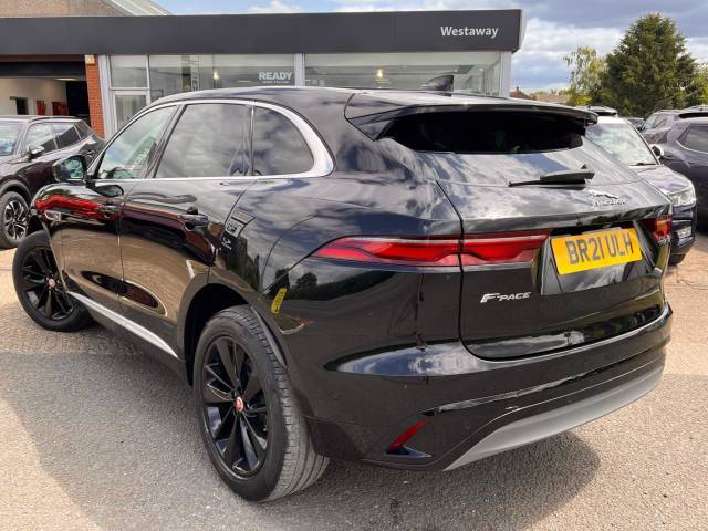 2021 Jaguar F-Pace 2.0 D200 R-Dynamic SE 5dr Auto AWD