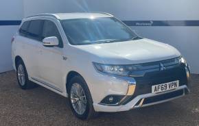 MITSUBISHI OUTLANDER 2019 (69) at Westaway Motors Northampton