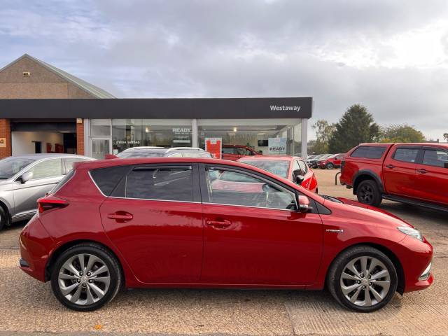 2017 Toyota Auris 1.8 Hybrid Excel TSS 5dr CVT