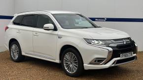 MITSUBISHI OUTLANDER 2019 (69) at Westaway Motors Northampton