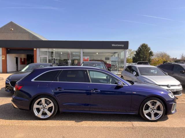 2023 Audi A4 Avant 2.0 35 TFSI S Line 5dr S Tronic