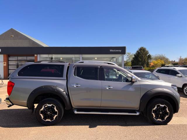 2019 Nissan Navara Double Cab Pick Up Tekna 2.3dCi 190 TT 4WD Auto