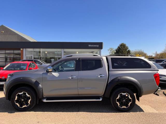 2019 Nissan Navara Double Cab Pick Up Tekna 2.3dCi 190 TT 4WD Auto