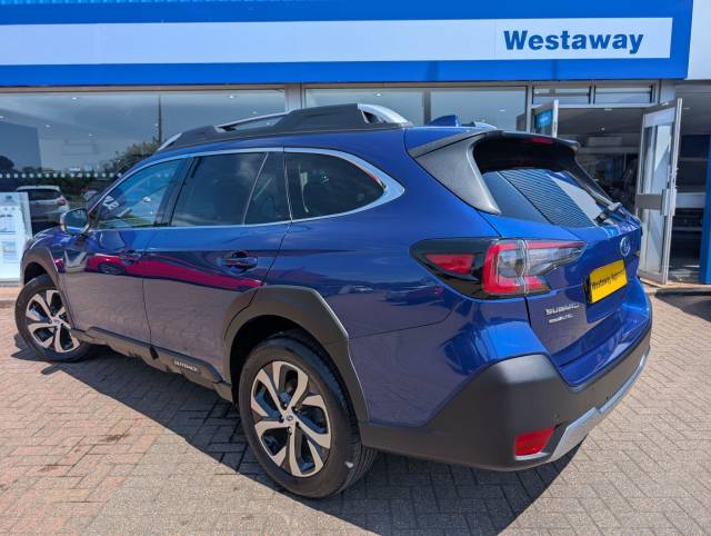 2022 Subaru Outback 2.5i Touring 5dr Lineartronic