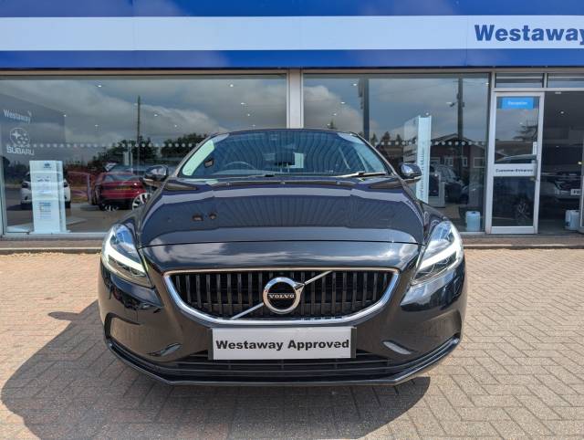 2017 Volvo V40 2.0 T2 [122] Momentum 5dr