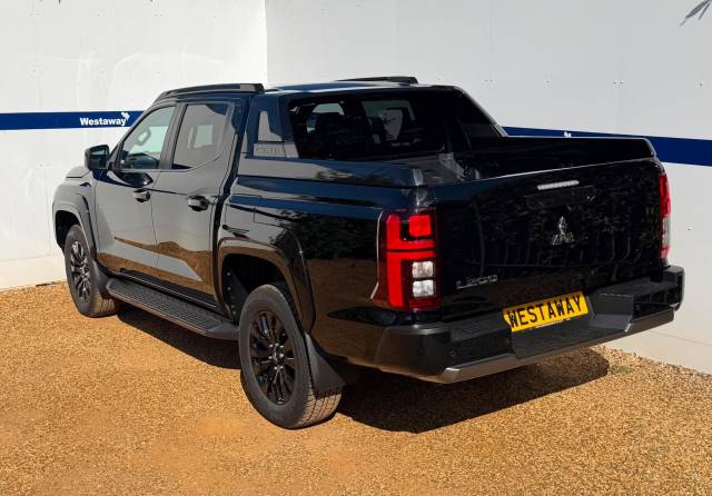 2026 Mitsubishi L200 2.4 Bi-Turbo Barbarian Auto 4WD Euro 6 (s/s) 4dr