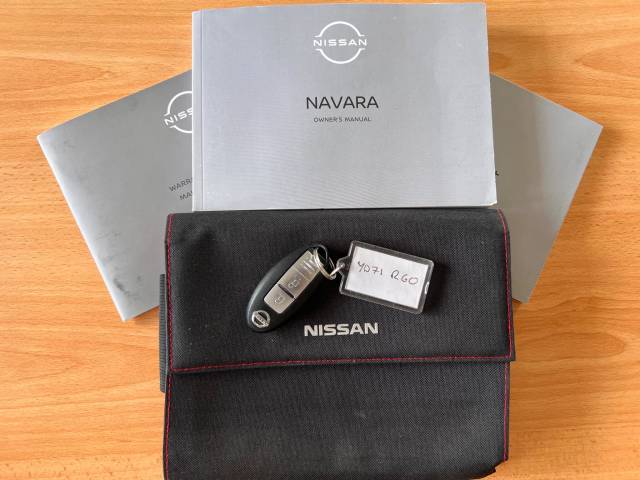 2021 Nissan Navara Double Cab Pick Up Tekna 2.3dCi 190 TT 4WD Auto