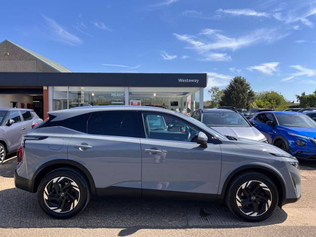 2024 Nissan Qashqai 1.3 DiG-T MH 158 N-Connecta 5dr Xtronic