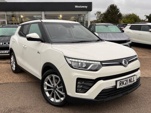 SsangYong Tivoli 1.5P Ultimate Auto 5dr Hatchback Petrol WHITE