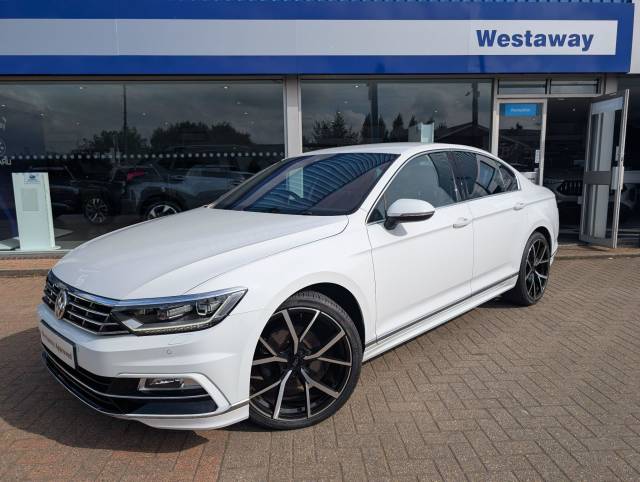 2016 Volkswagen Passat 2.0 TDI SCR 190 R-Line 4dr DSG