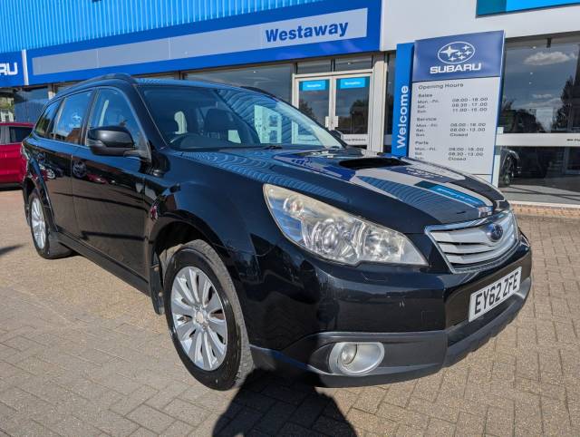 Subaru Outback 2.0D SE Outback 5dr Estate Diesel BLACK