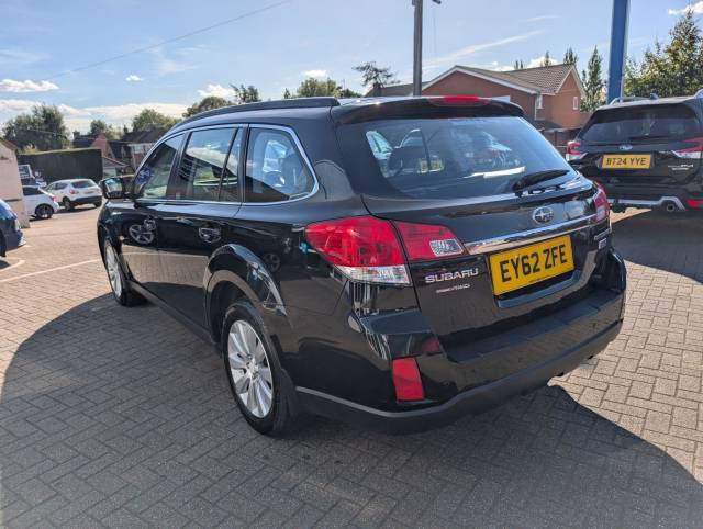 2013 Subaru Outback 2.0D SE Outback 5dr