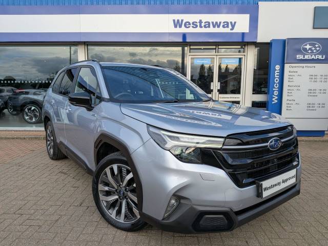 Subaru Forester 2.0i e-Boxer Touring 5dr Lineartronic Estate Petrol/Electric Hybrid SILVER