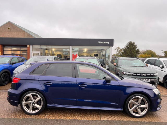 2017 Audi S3 2.0 S3 TFSI Quattro Black Edition 5dr S Tronic